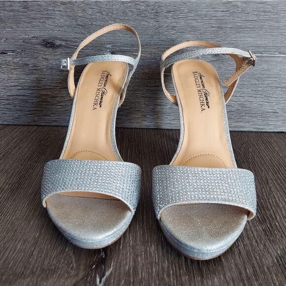 Badgley Mischka Silver Heels with Open Toe and Slim Ankle Strap - Picture 2 of 8